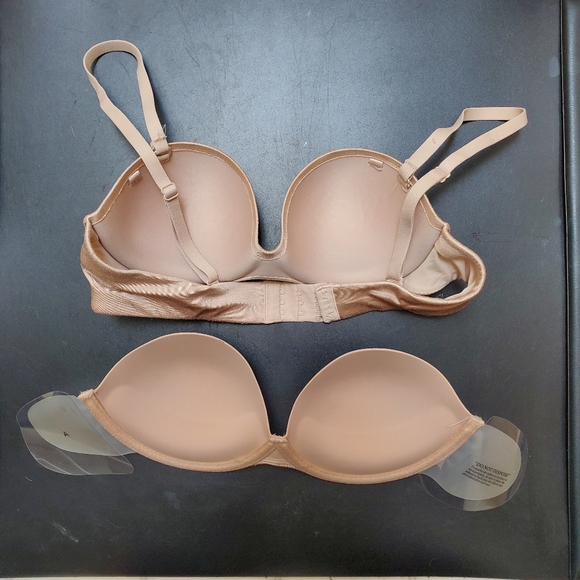 SOLD Bundle of two Nude bras - Picture 2 of 6